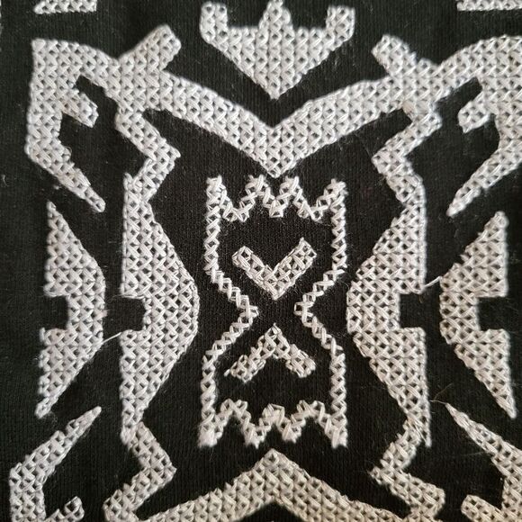 Search For Sanity Geometric Mini Skirt - Picture 5 of 6